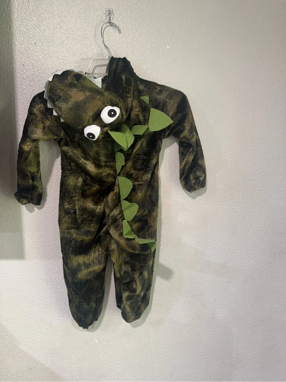 Roaring Rex Dinosaur Dino Halloween toddler Costume size 2T